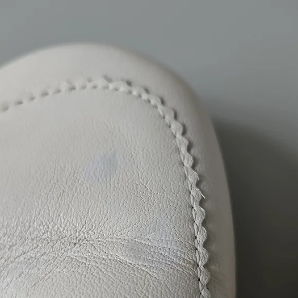 Camper Loafers - Leather Upper With Rubber Sole - Womens 9 US / 40 EUR. - Picture 9 of 10